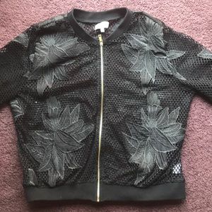 A XL floral lace jacket